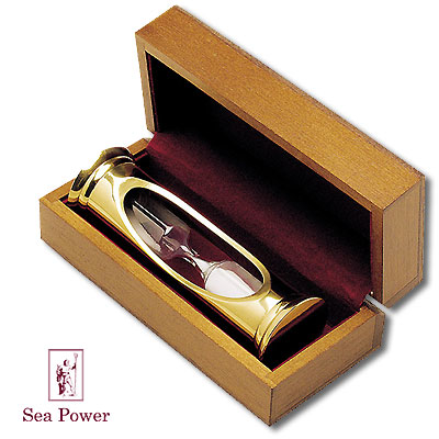 Часы песочные на 3 минуты Часы настенные, настольные Sea Power 2007 г инфо 12119f.